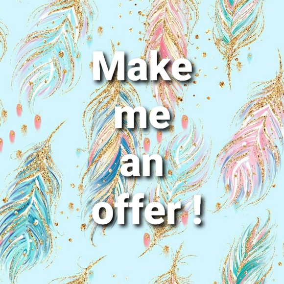 Bundle and save 😘 - Picture 3 of 8